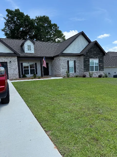 Prime cuts lawn care LLC in Enterprise