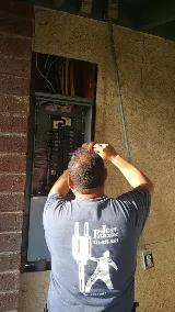 Just Electric photo 4