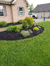 ERICS LAWN SERVICE photo 4