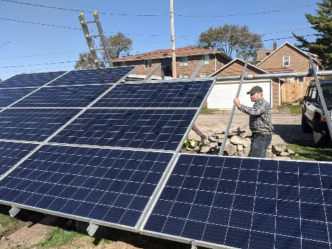 Iowa Solar in Davenport