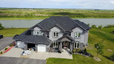 Riptide Roofing in Saskatoon