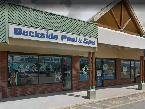 Deckside Pool & Spa in Penticton