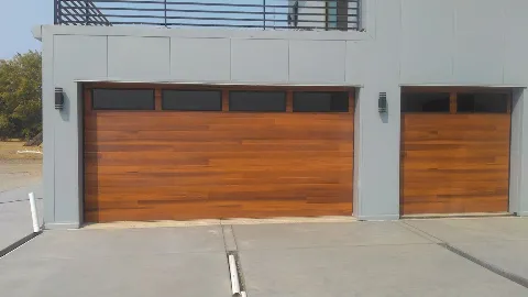 AAAA Quality Garage Door Co in Brentwood