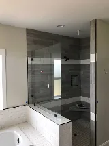 Quality Glass photo 3