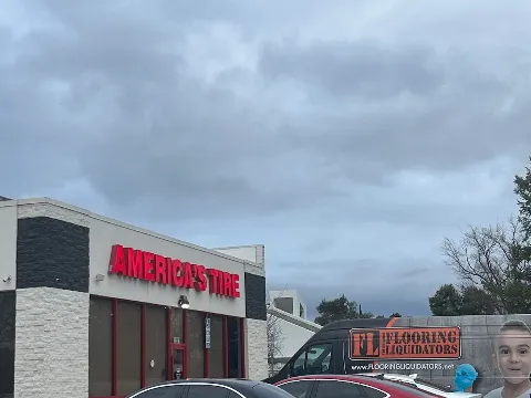Flooring Liquidators Warehouse & Granite Yard in Modesto