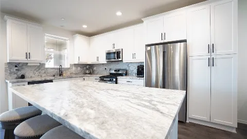 DM Renovation Brothers in Glendale