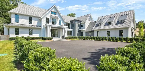 Bluewater Home Builders in Bridgeport