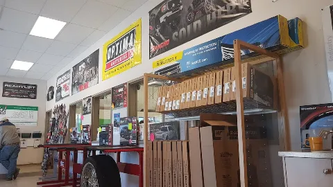 UniglassPlus Sarnia in Sarnia