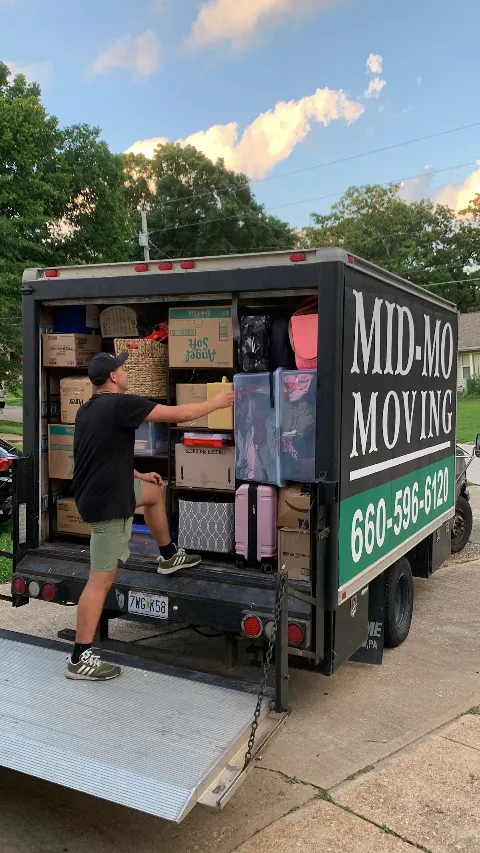 Mid-MO Moving LLC in Columbia