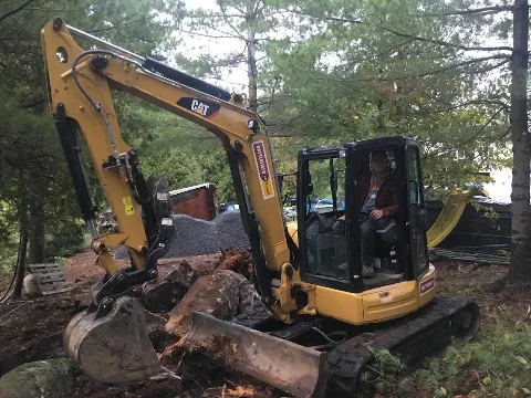 Limestone Construction and Excavating in Whitby