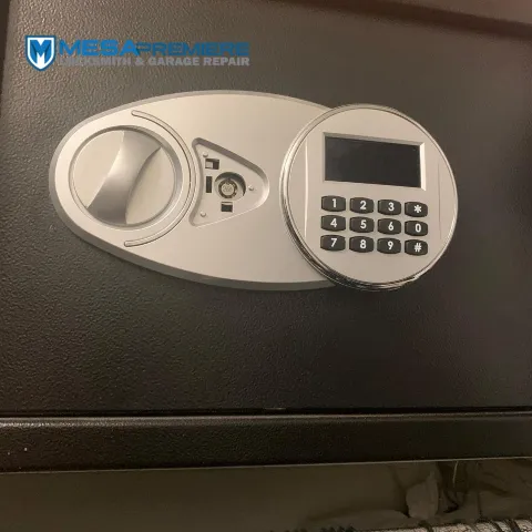 Mesa Premier Locksmith & Garage Repair LLC photo 1