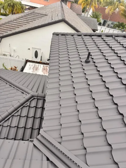Fix Up Roofing and Construction LLC in Miami