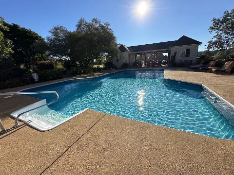 Aquaworks Pools, LLC photo 1