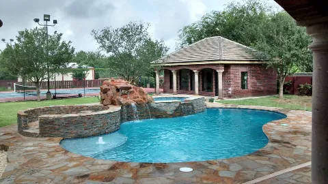 VIPOOLS Swimming Pool Builder Brownsville Texas photo 1