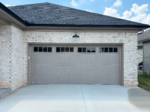 Garage Door's Repair photo 1