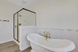 Ernest Homes, LLC photo 8