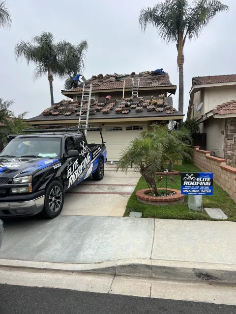 J & R Elite Roofing - Moreno Valley in Moreno Valley