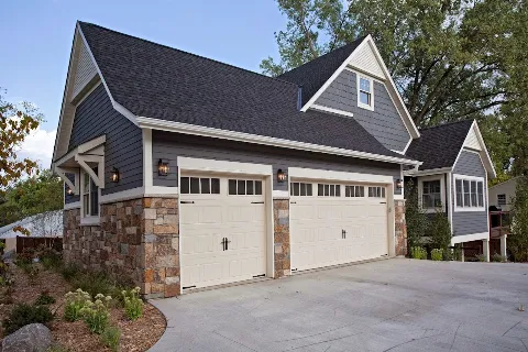 Chattahoochee Garage Door in Columbus
