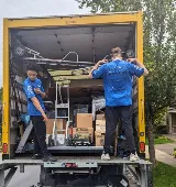 Smoove Movers photo 4