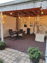 World Famous Carpet Barn