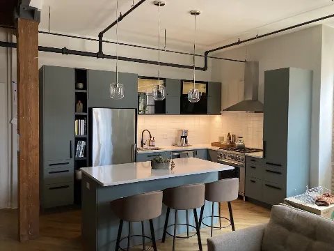 Assembly Squad Remodeling Chicago photo 1
