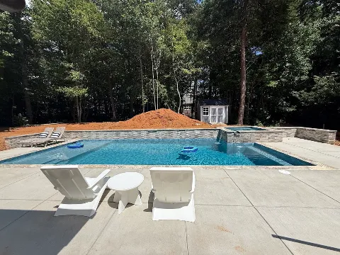 Anthony & Sylvan Pools in Charlotte