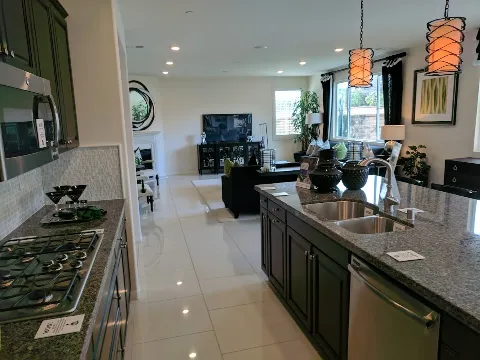 Lennar at Grand Park in Ontario