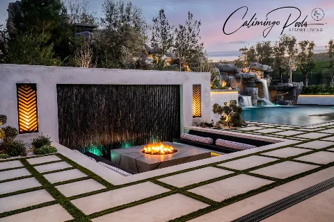 Calimingo Pools in Santa Monica