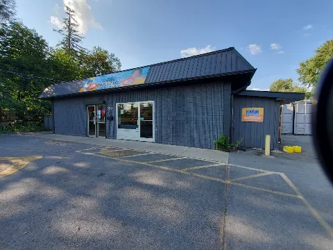 MP Paradise Pools and Spas in Welland