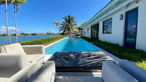 Cutler Cay Homes in Cutler Bay