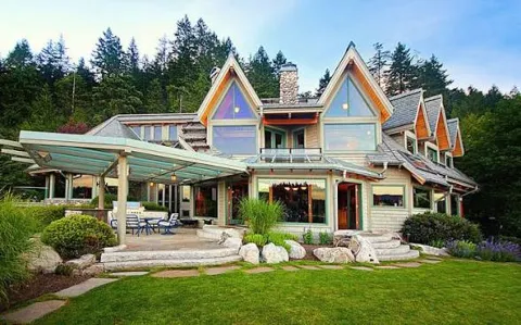 TerraCrest Landscaping of North Vancouver in North Vancouver