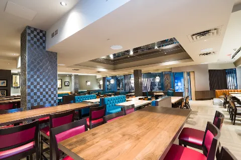HKC CONSTRUCTION Mississauga photo 1