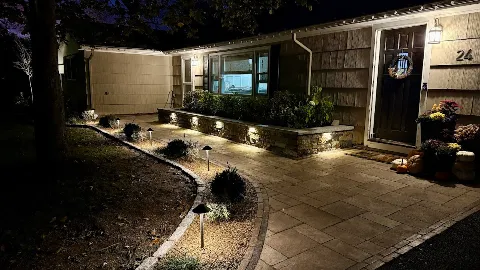 DNG Landscaping LLC in Worcester