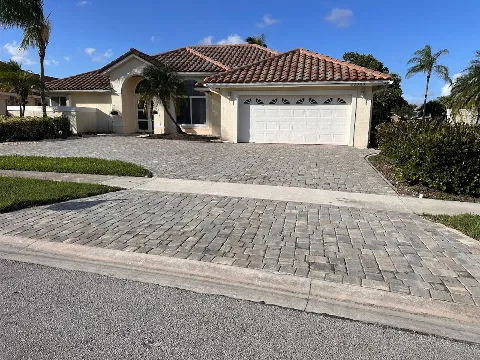 Molina & Son Brick Pavers photo 1