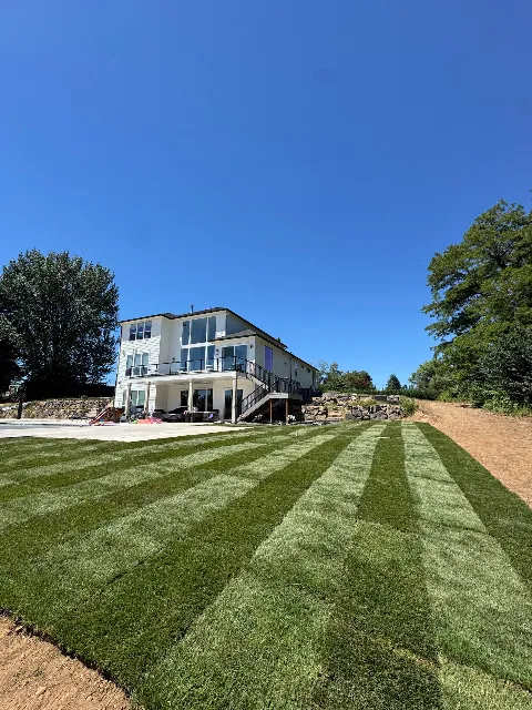 L&A Landscaping Specialists photo 1
