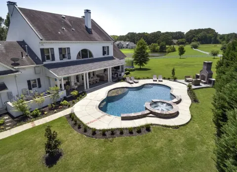 Memphis Pool photo 1