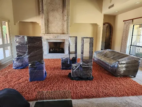 Axis Moving - Phoenix, AZ photo 1