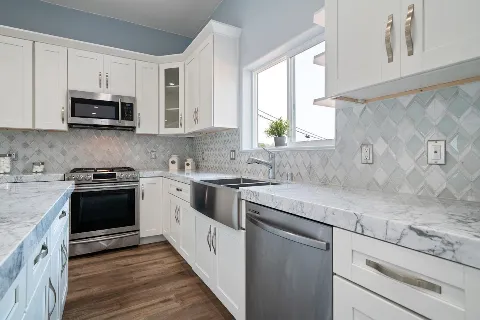 DRV REMODELING & CONSTRUCTION photo 1