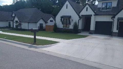 Legacy Landscape Lawn Care and Christmas Lights in Broken Arrow