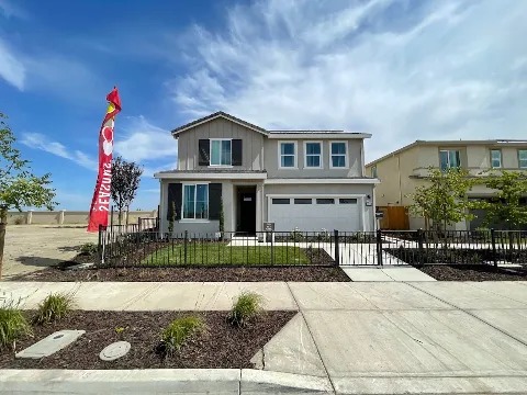 Autumn Trails at Westlake by Richmond American Homes photo 1