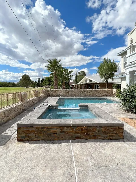 Star City Pool Builders in El Paso