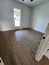Hugo's Flooring photo 3