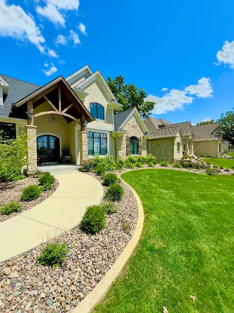 Pilot Landscape Solutions in Des Moines