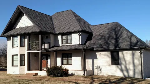 Stones River Roofing in Murfreesboro