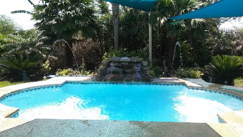 Border Pools Maintenance-Supply in Laredo