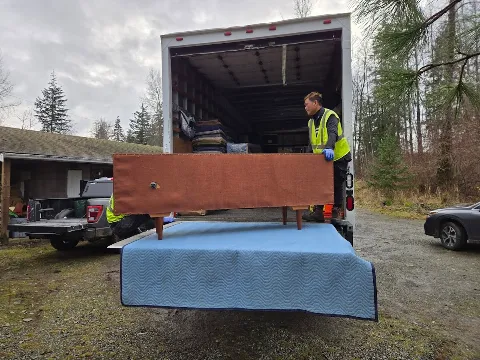 CLAY-NOR Moving Solutions in Campbell River