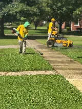 Diversified Lawn and Landscape photo 2