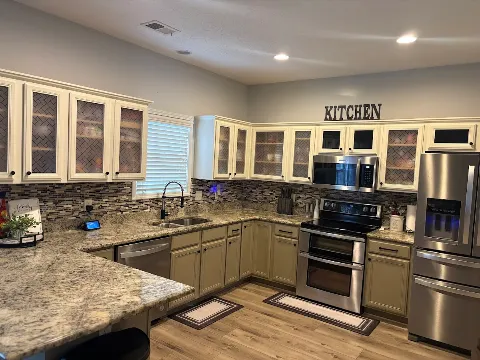 Despres Painting LLC in Columbia