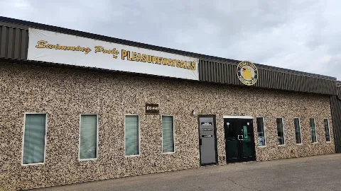 Swimming Pools by Pleasureway Sales in Saskatoon