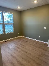Green Diamond Painting photo 3